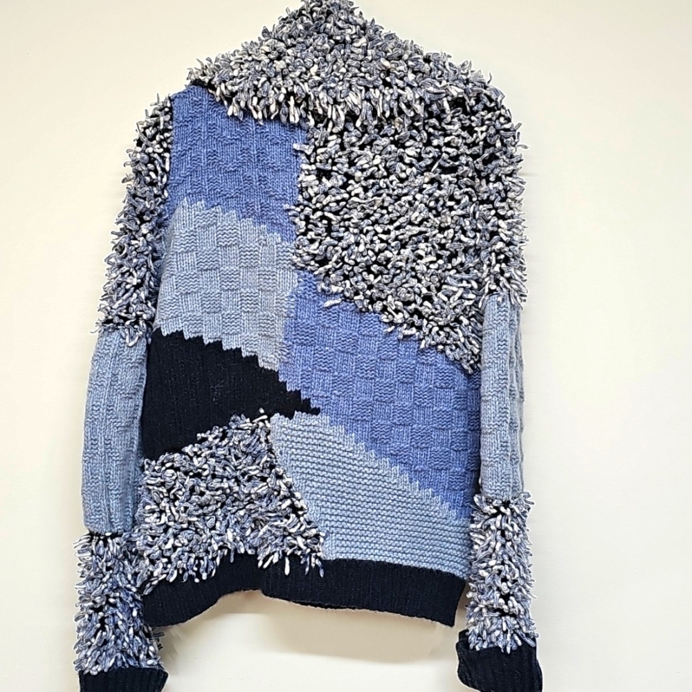 Escada Shaggy Cowl Neck Chunky Knit Pale Blue & Navy Abstract Sweater Wool Blend - Picture 4 of 12